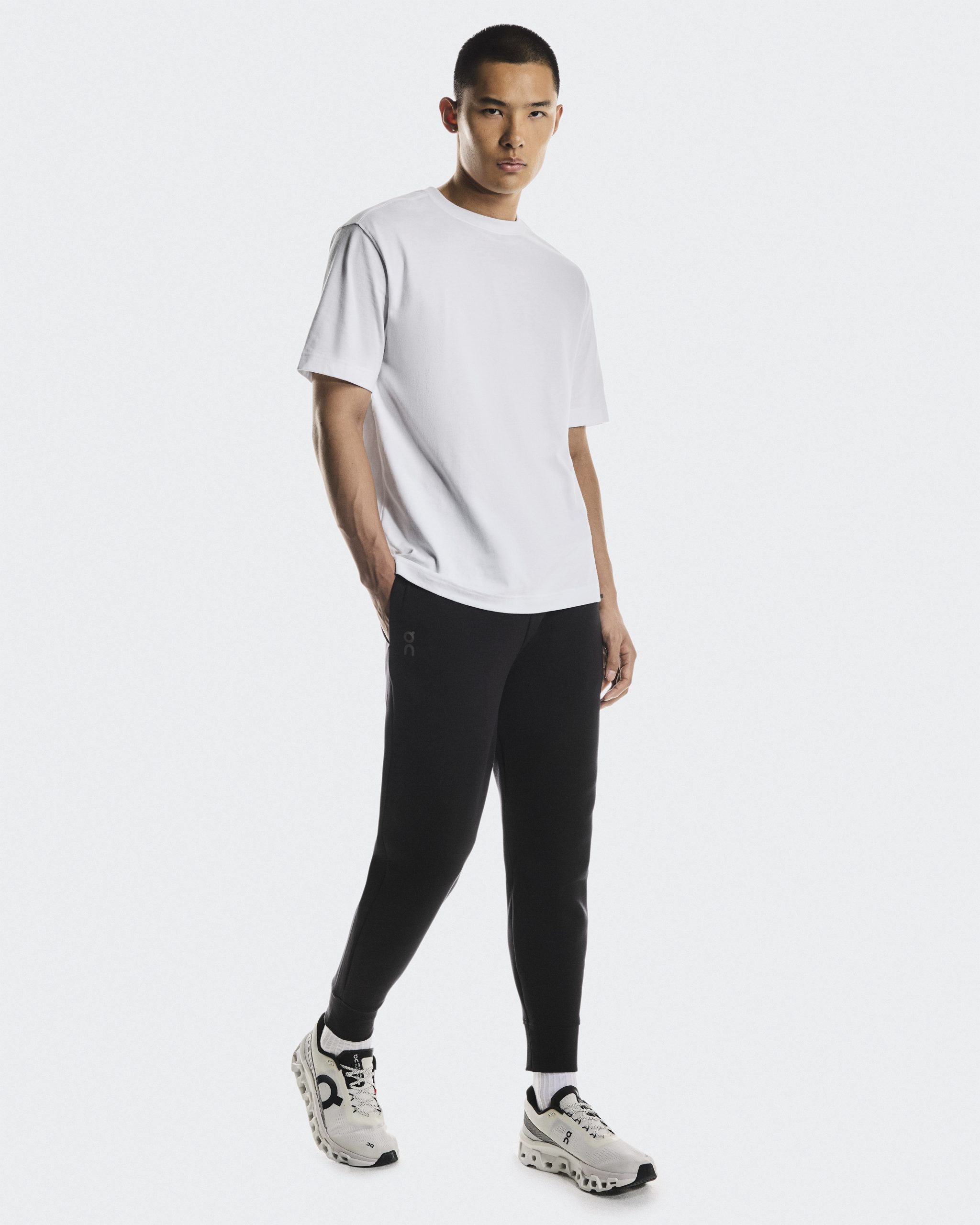 Men's Focus Tech Sweatpants - Image 3