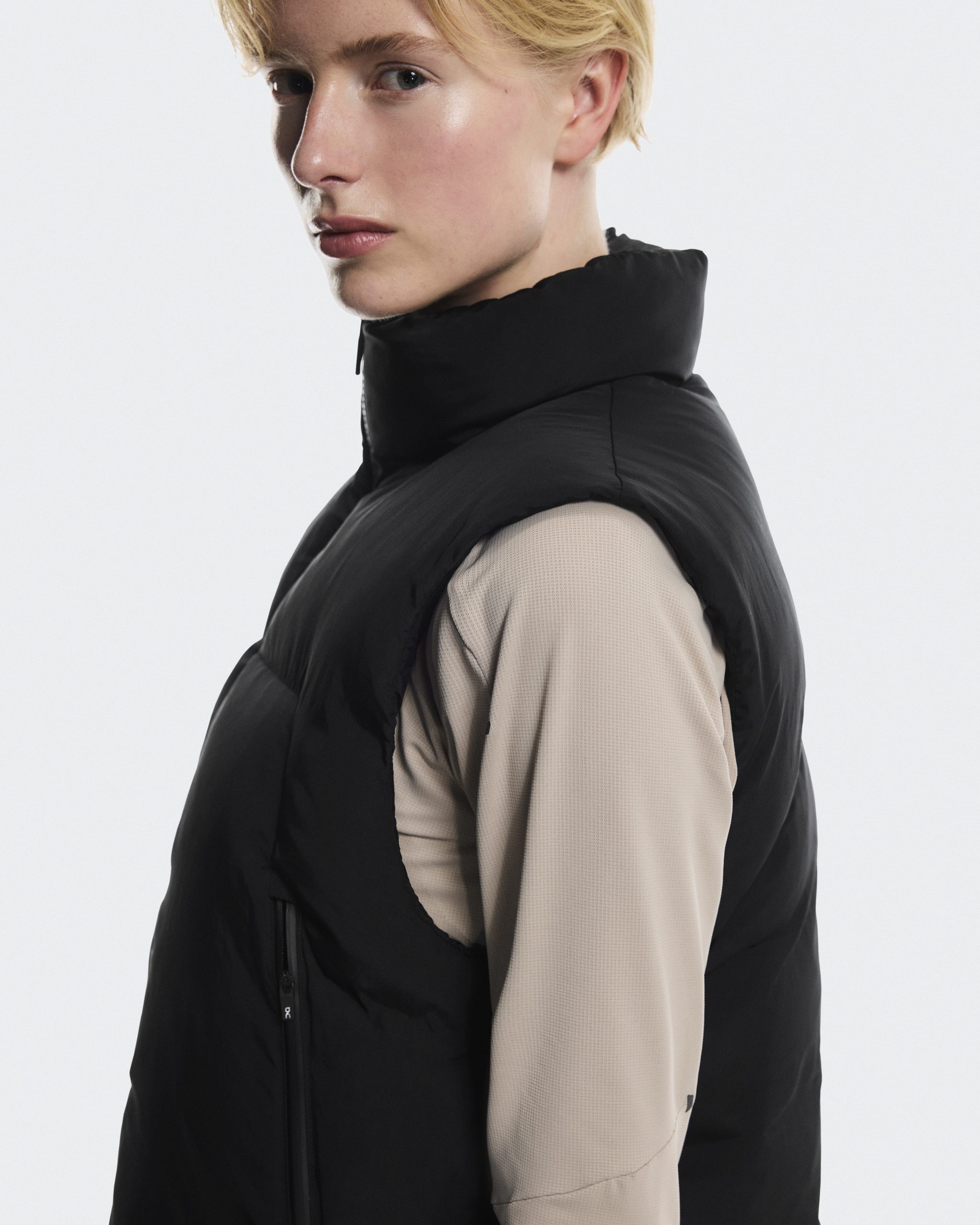 Women's All-Day Puffer Vest - Image 7