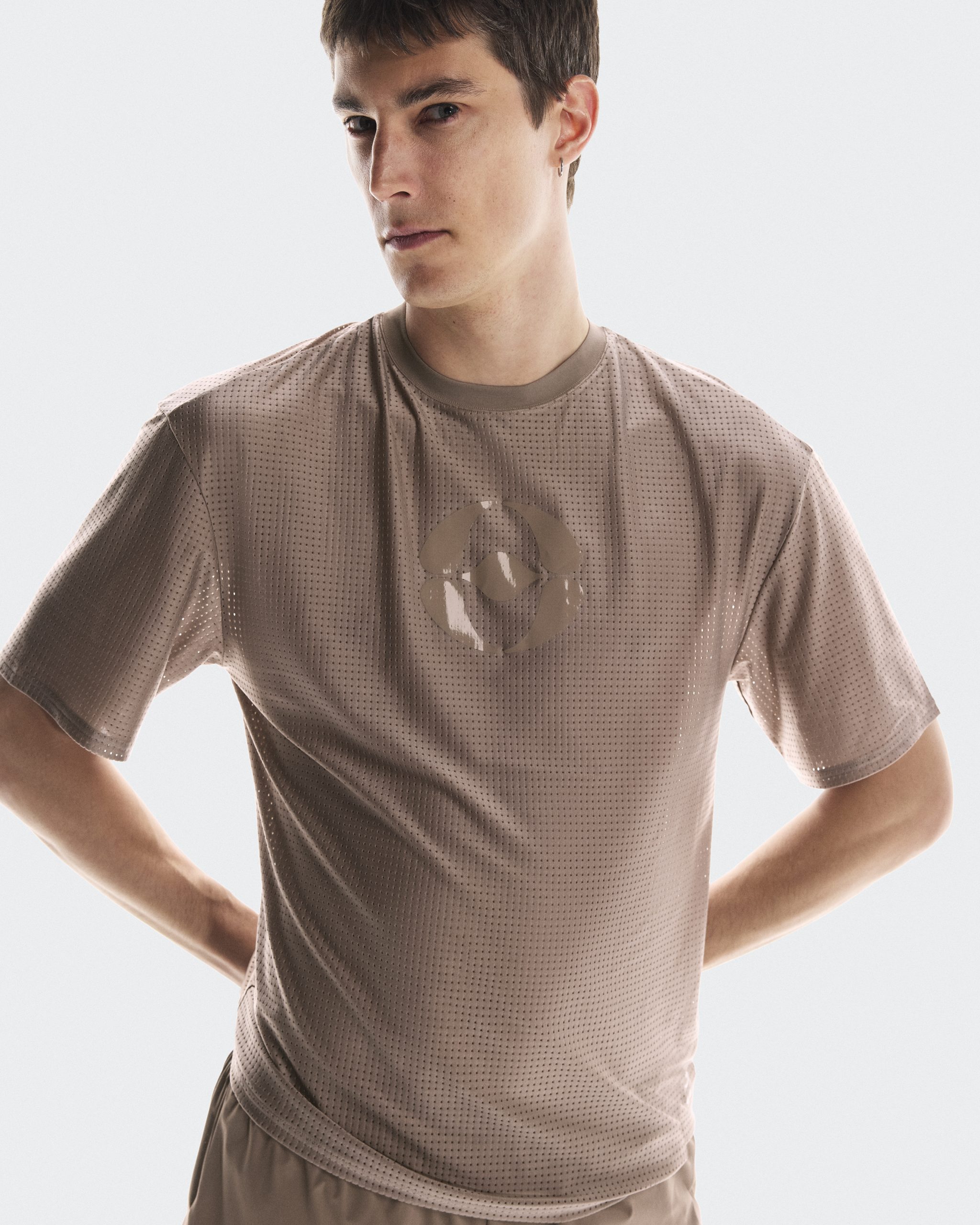 Cut-Out T FKA - Image 3