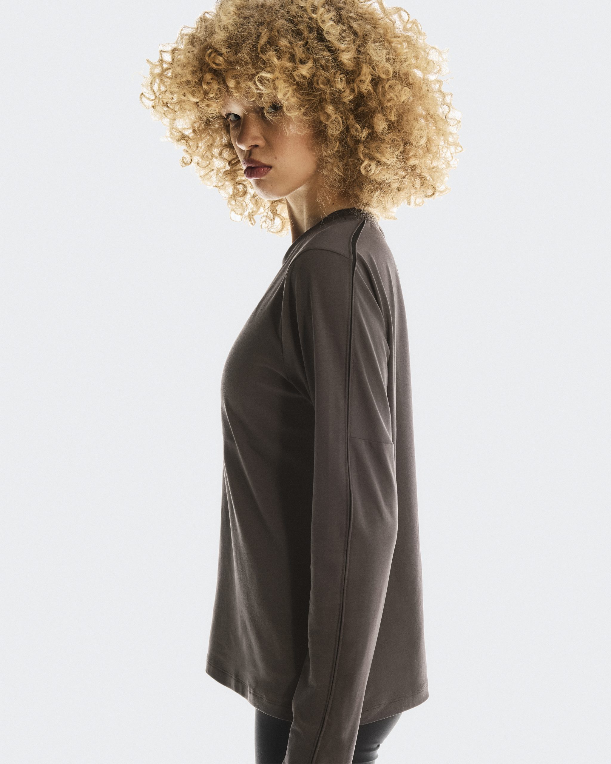 Women's Focus Long-T - Image 4