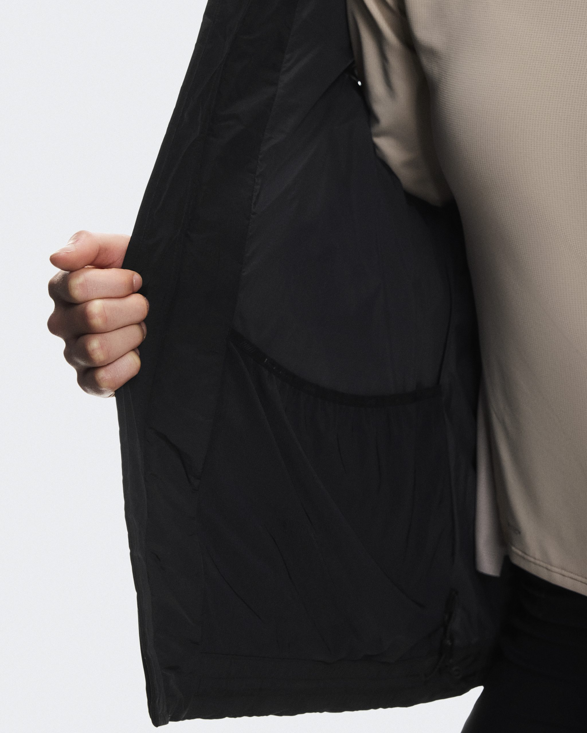 Women's All-Day Puffer Vest - Image 9