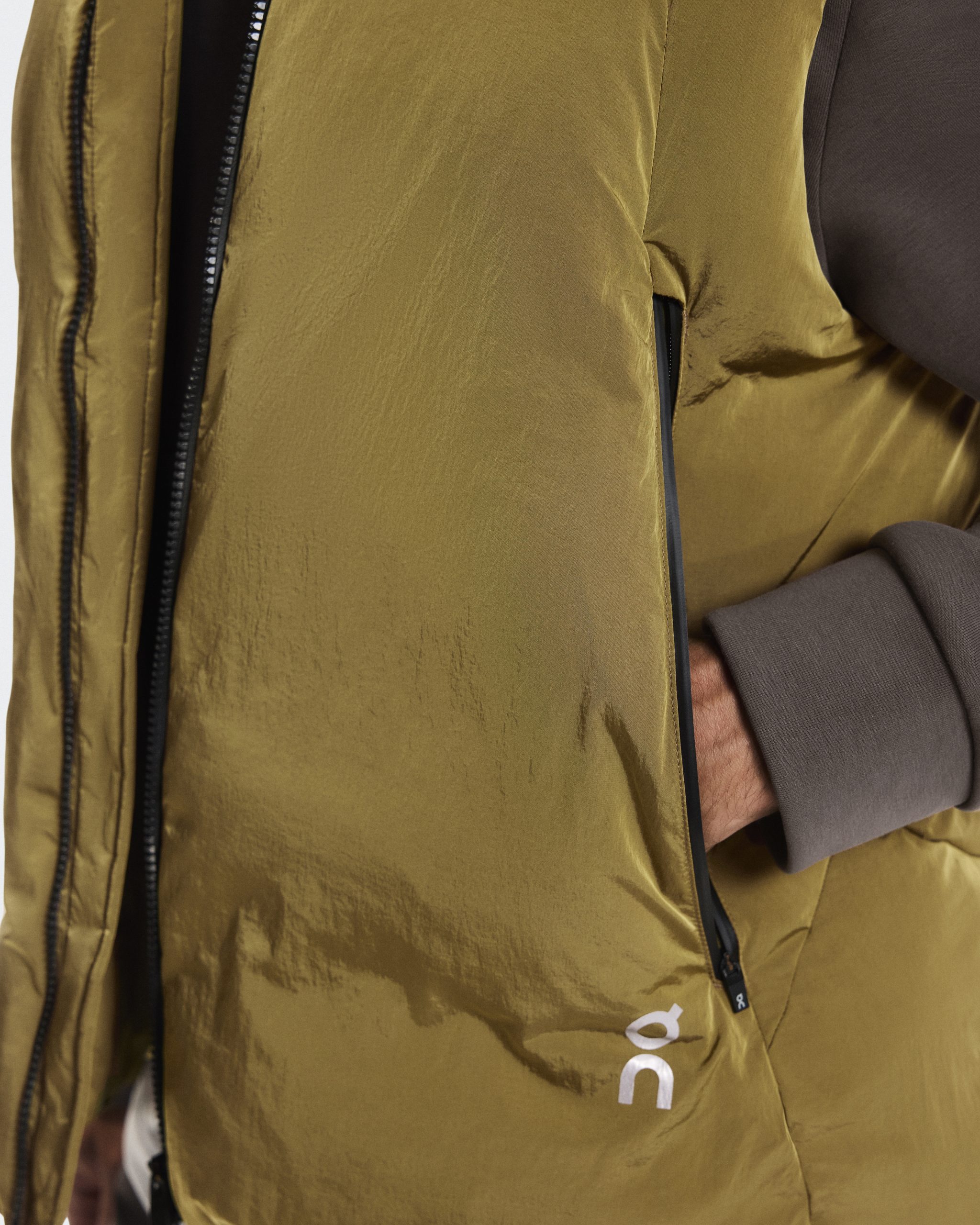 Men's All-Day Puffer Vest - Image 5