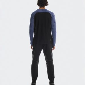 6de5916daf542a8ad5be5d2a374630b920f61403