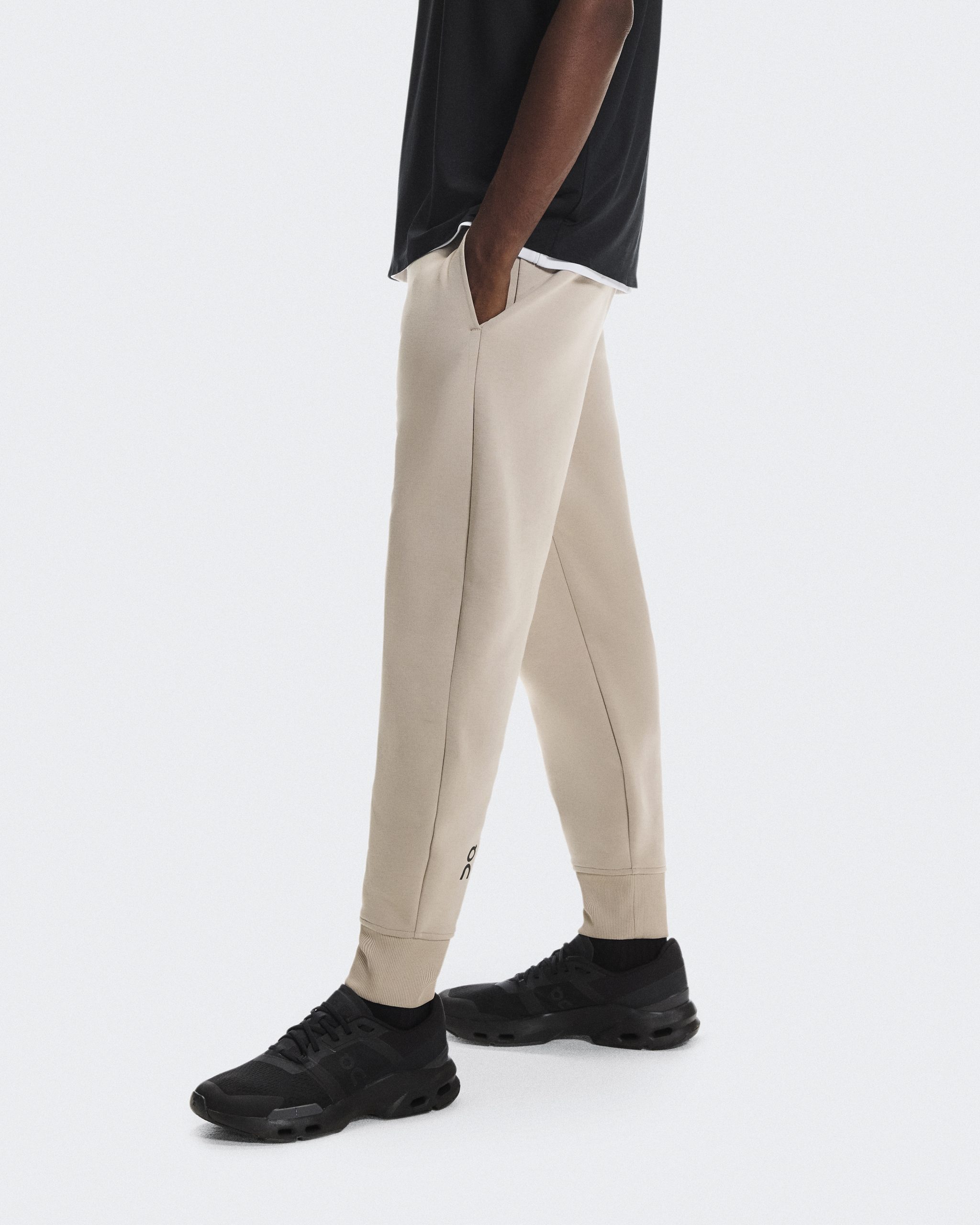 Men's Focus Tech Sweatpants - Image 3