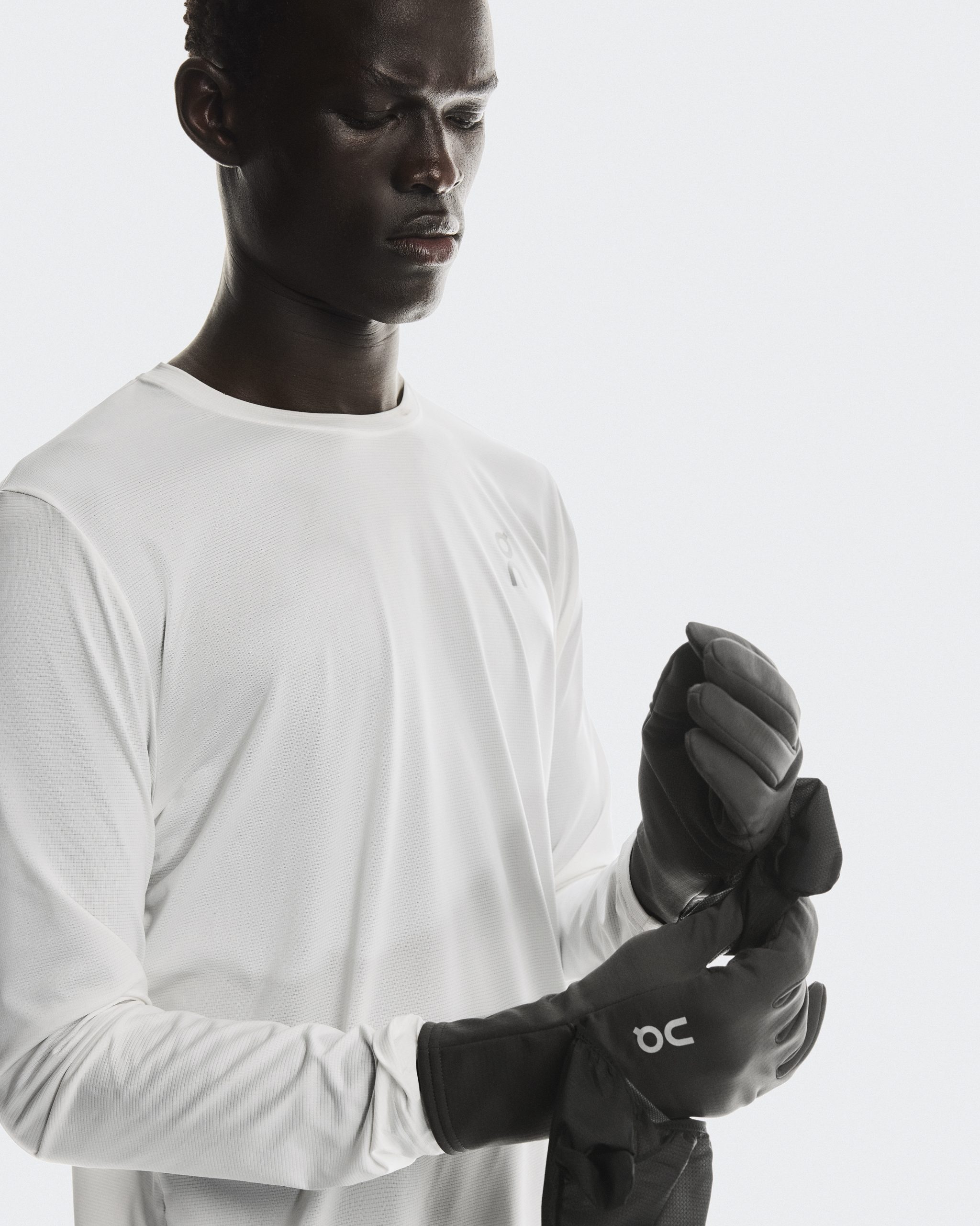 Winter Run Glove - Image 4