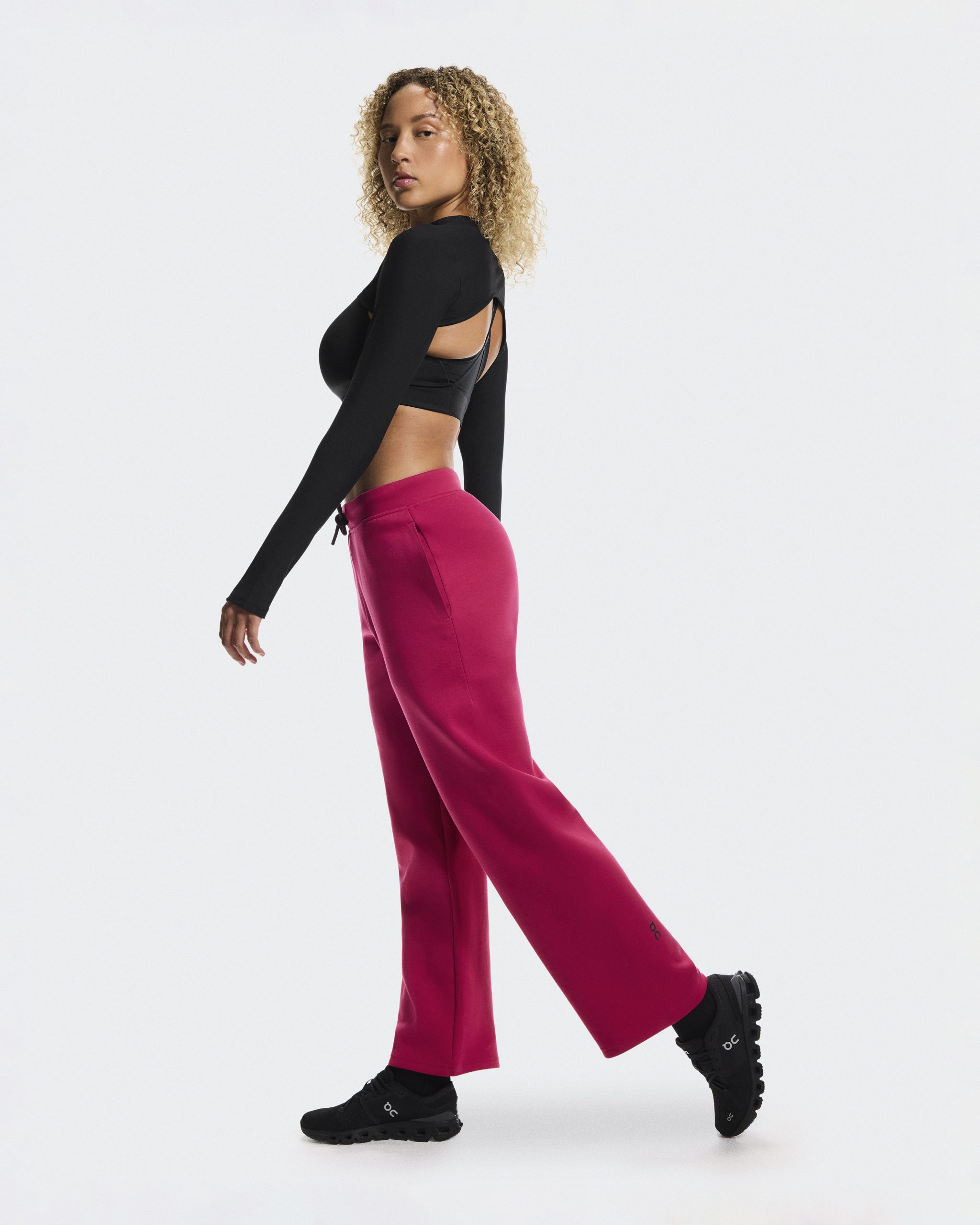 Women's Focus Tech Sweatpants - Image 3