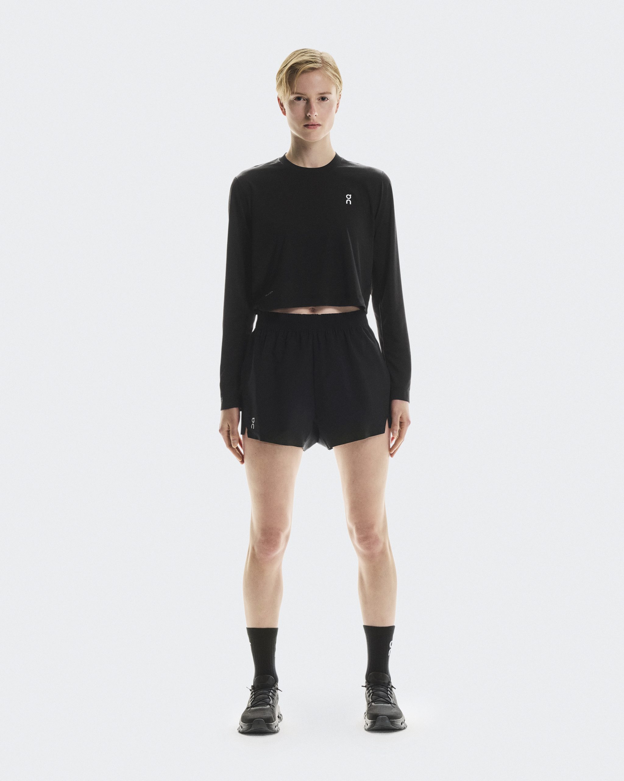 Women's Train Long-T Crop Graphic