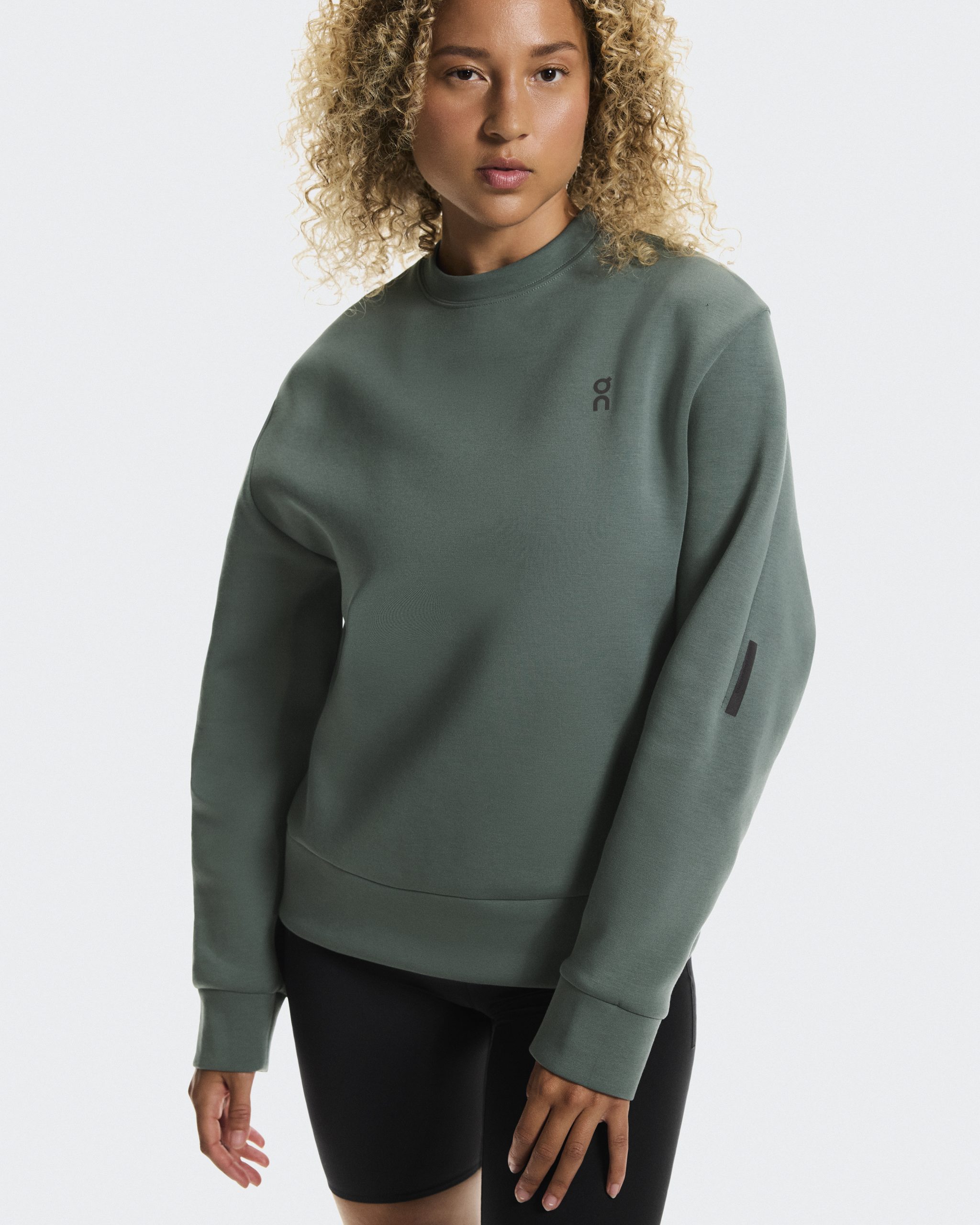 Women's Focus Tech Crew - Image 6