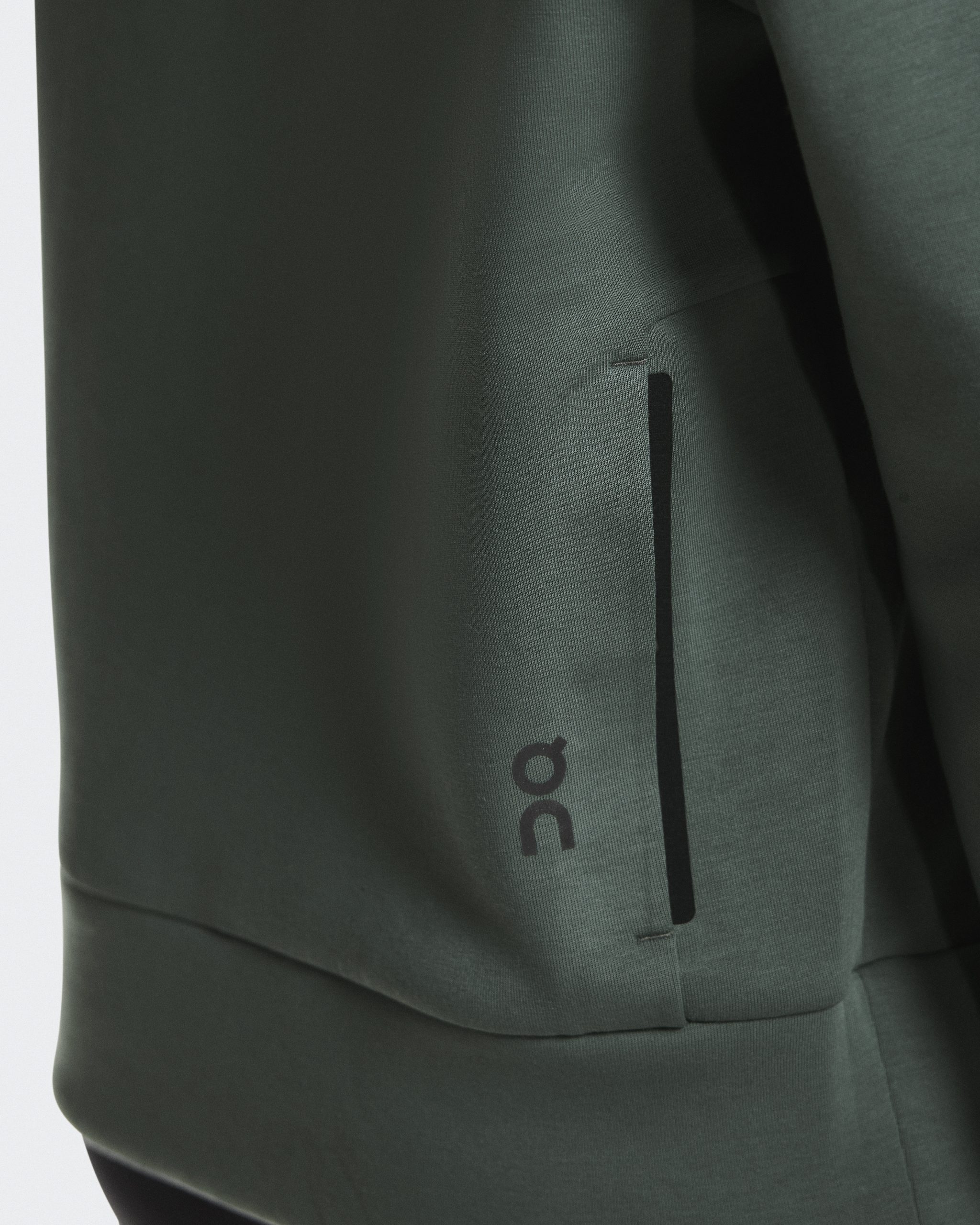 Women's Focus Tech Crew - Image 8