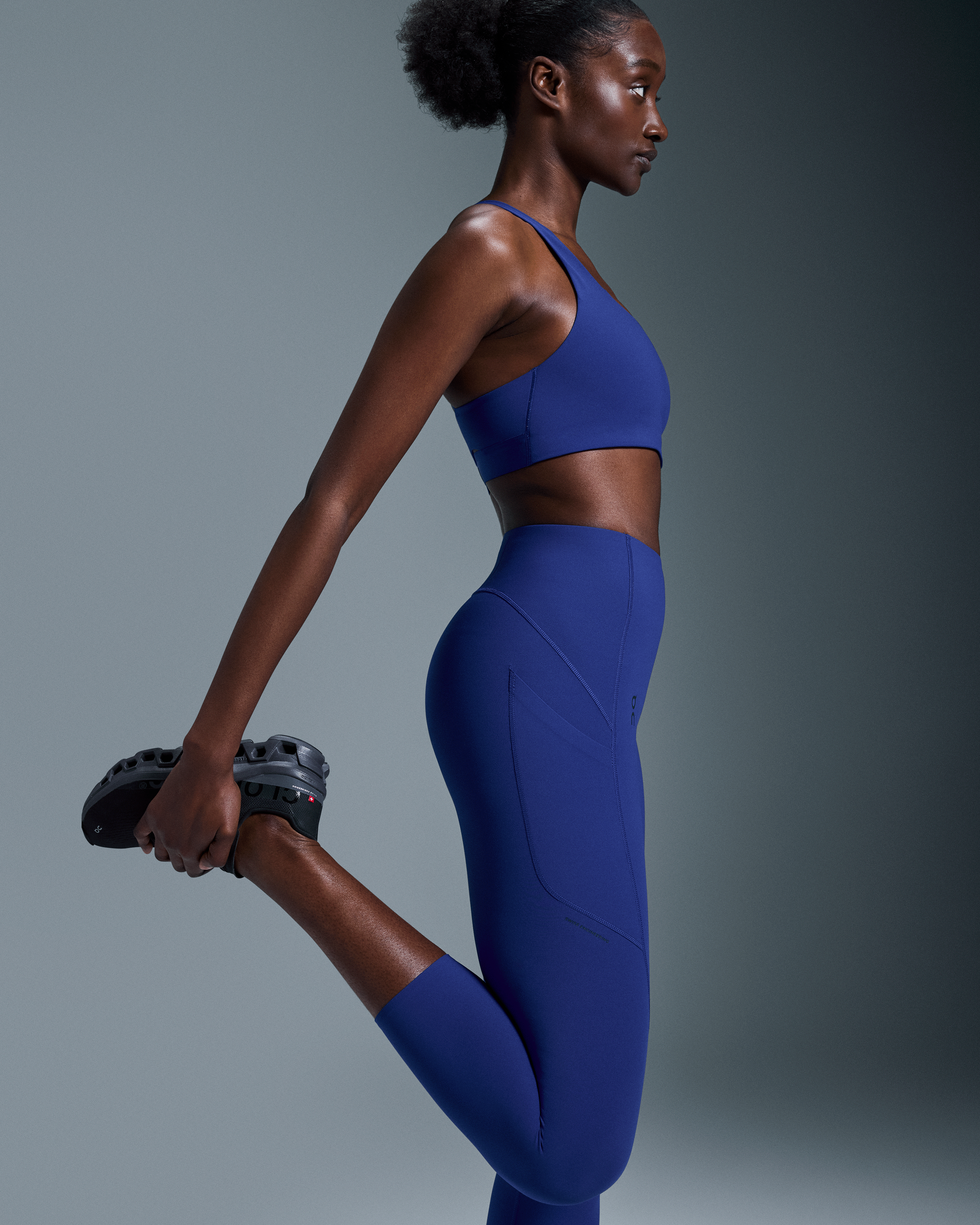 Women's Movement 3/4 Tights - Image 3