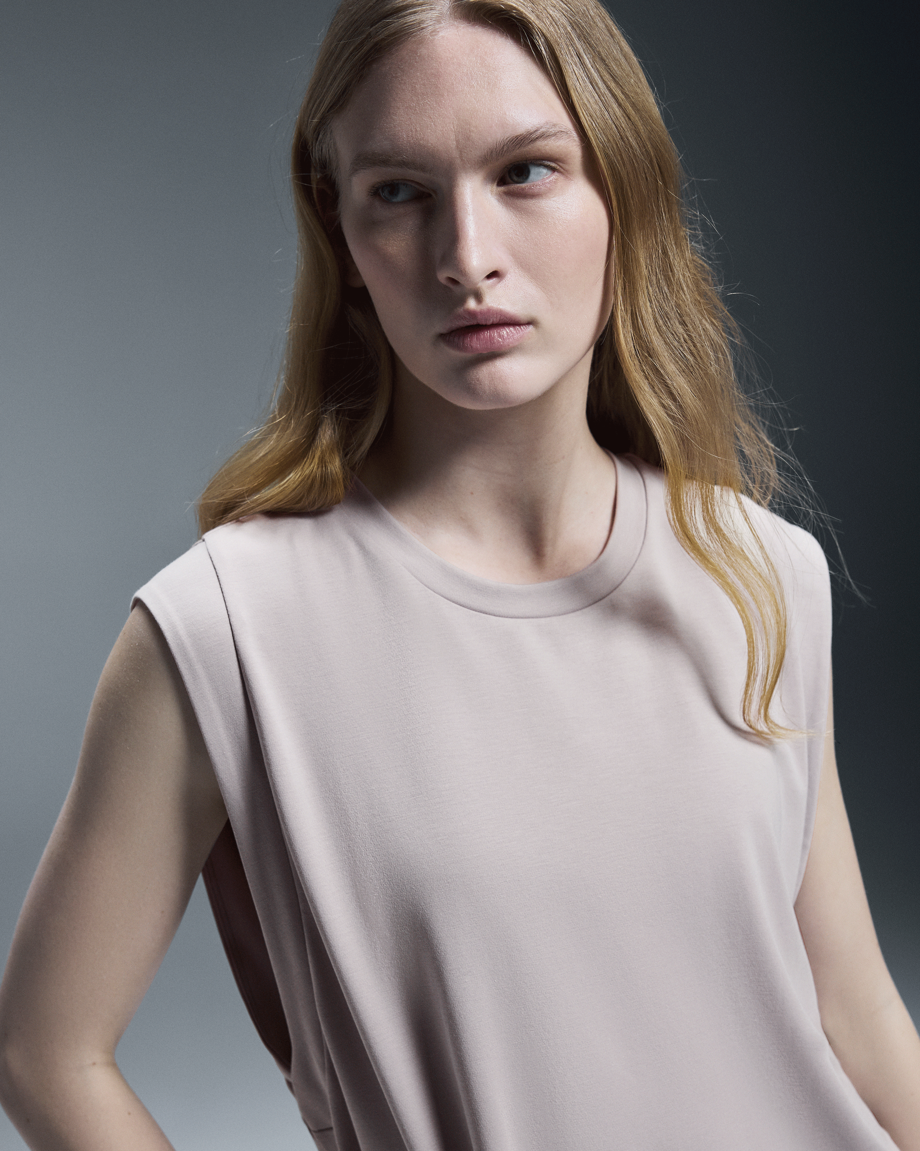 Women's Focus Crop - Image 4