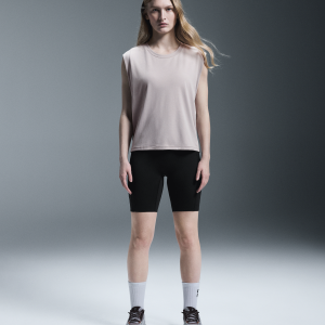 Women's Focus Crop
