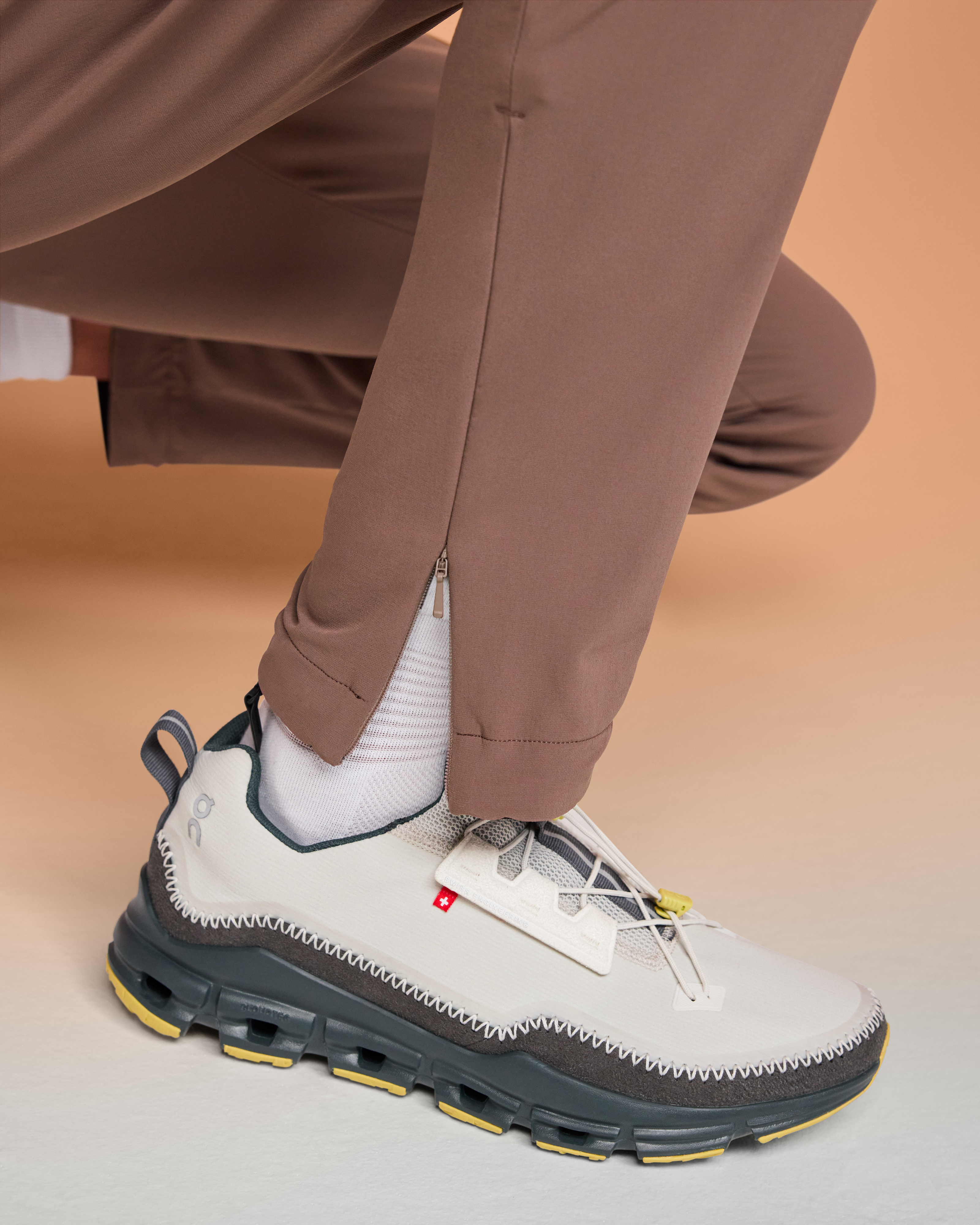 Men's Active Pants - Image 5